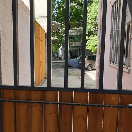 27 Center House * Shkodër