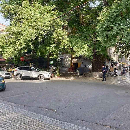 27 Center House Shkodër