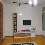 27 Center House